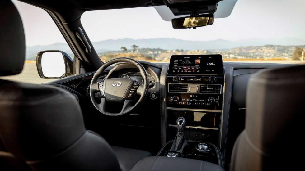 Εσωτερική αναβάθμιση για το Infiniti QX80